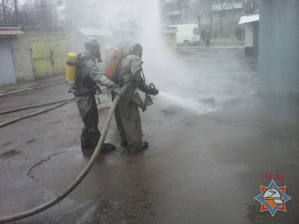 Химическая угроза в центре Гродно: мужчина распилил старый баллон с... Химическая угроза в центре Гродно: мужчина распилил старый баллон с аммиаком (Фото) (фото) - фото 6