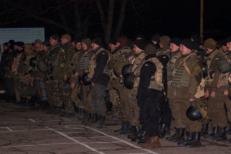 Запорожцы признавались в любви бойцам Национальной гвардии (ФОТО) (фото) - фото 2