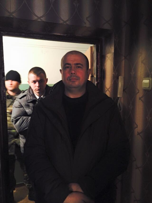 В Киеве правоохранители обыскали квартиру лидера “Черного комитета”, - активист (ФОТО) (фото) - фото 1 В Киеве правоохранители обыскали квартиру лидера “Черного комитета”, - активист (ФОТО) (фото) - фото 1