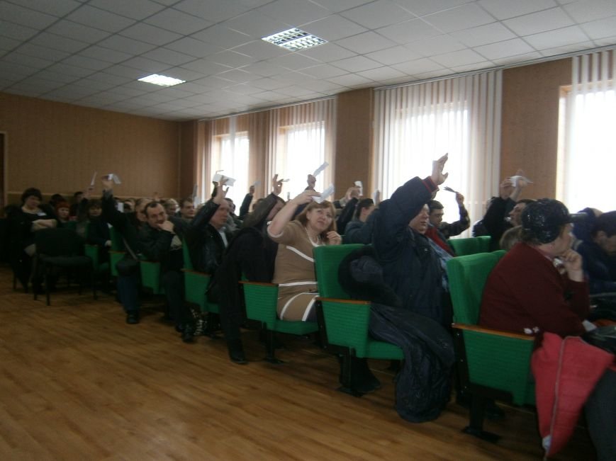 На конференции НПГУ в ГП «Селидовуголь» горняки решили готовиться к... На конференции НПГУ в ГП «Селидовуголь» горняки решили готовиться к забастовке (фото) - фото 5