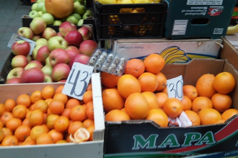 Які ціни на продукти на ринку в Ужгороді? (ОГЛЯД ЦІН, ФОТО) (фото)... Які ціни на продукти на ринку в Ужгороді? (ОГЛЯД ЦІН, ФОТО) (фото) - фото 3