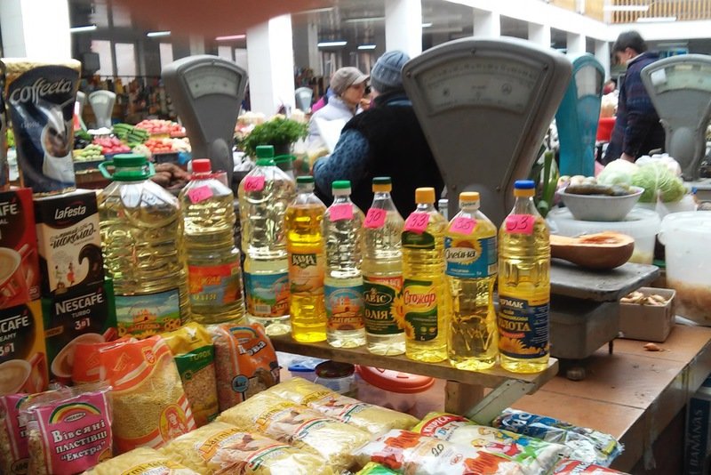 Які ціни на продукти на ринку в Ужгороді? (ОГЛЯД ЦІН, ФОТО) (фото)... Які ціни на продукти на ринку в Ужгороді? (ОГЛЯД ЦІН, ФОТО) (фото) - фото 16