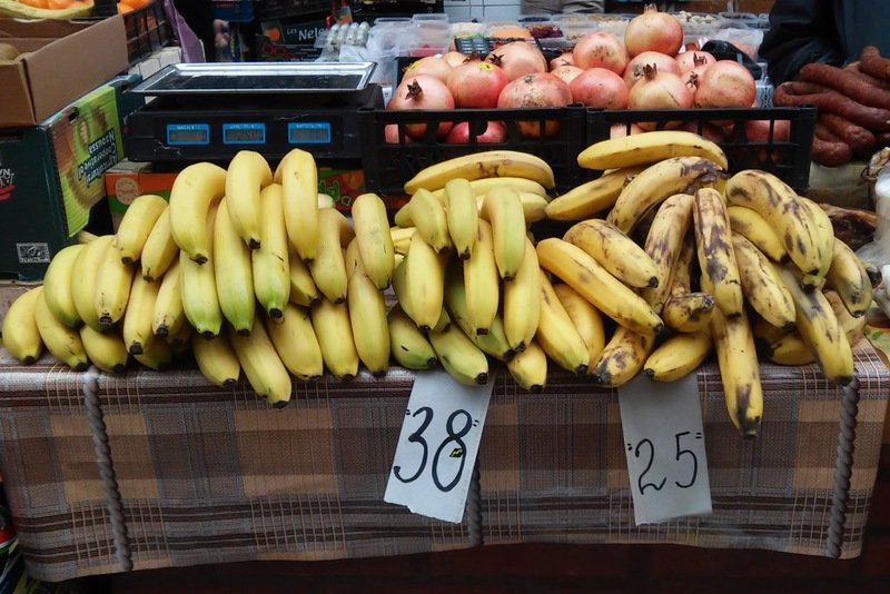 Які ціни на продукти на ринку в Ужгороді? (ОГЛЯД ЦІН, ФОТО) (фото)... Які ціни на продукти на ринку в Ужгороді? (ОГЛЯД ЦІН, ФОТО) (фото) - фото 5