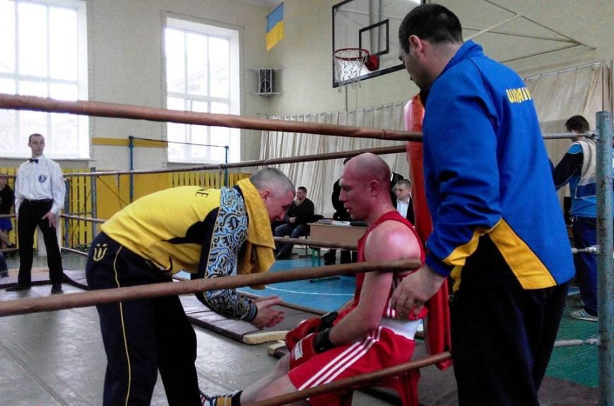У Черкасах проходить Чемпіонат області з боксу серед чоловіків та молоді.(ФОТО) (фото) - фото 4 У Черкасах проходить Чемпіонат області з боксу серед чоловіків та молоді.(ФОТО) (фото) - фото 4