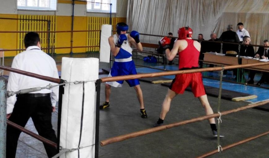 У Черкасах проходить Чемпіонат області з боксу серед чоловіків та молоді.(ФОТО) (фото) - фото 1 У Черкасах проходить Чемпіонат області з боксу серед чоловіків та молоді.(ФОТО) (фото) - фото 1