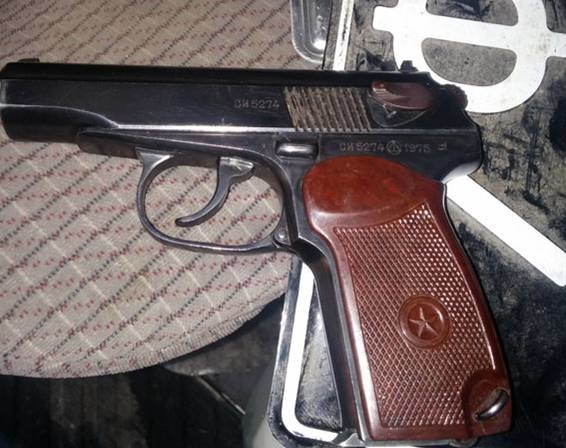 На Полтавщині співробітники ДПС затримали водія, який віз гранатомет (ФОТО) (фото) - фото 2 На Полтавщині співробітники ДПС затримали водія, який віз гранатомет (ФОТО) (фото) - фото 2