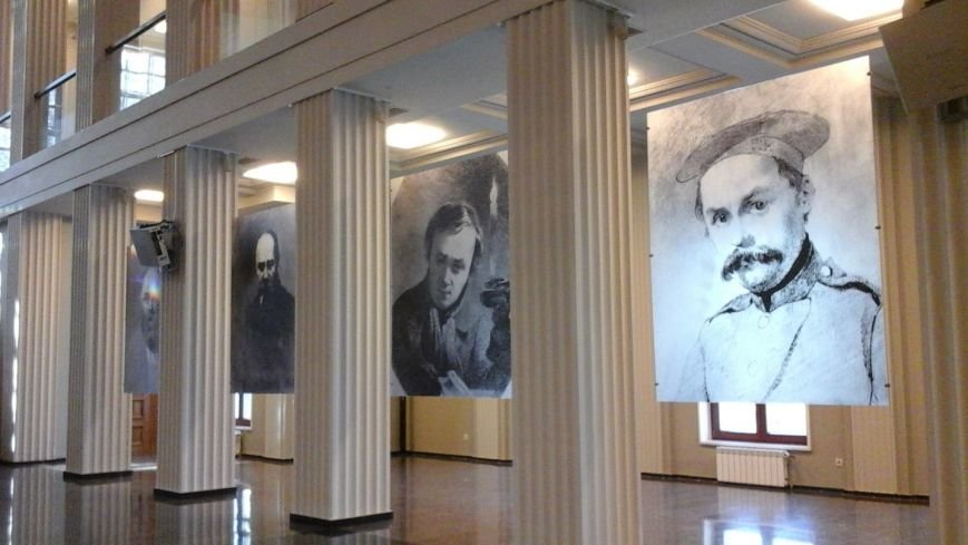Переінакшеному до непізнаваності, музею Шевченка, що в Каневі, повертатимуть «обличчя» (фото) - фото 6 Переінакшеному до непізнаваності, музею Шевченка, що в Каневі, повертатимуть «обличчя» (фото) - фото 6