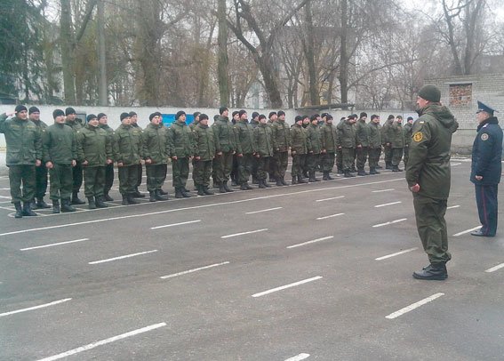 Кременчугские воины Национальной гвардии Украины отправились в зону АТО (ФОТО) (фото) - фото 1 Кременчугские воины Национальной гвардии Украины отправились в зону АТО (ФОТО) (фото) - фото 1