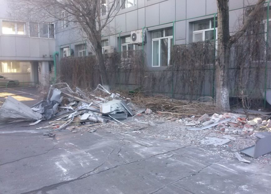 Димитровские спасатели рассказали об Авдеевке: жуткие разр..., фото-14 Димитровские спасатели рассказали об Авдеевке: жуткие разрушения и тушение под обстрелами (ФОТО), фото-14