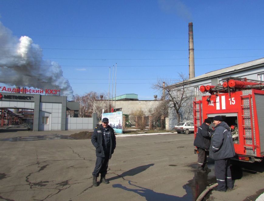 Димитровские спасатели рассказали об Авдеевке: жуткие разру..., фото-4 Димитровские спасатели рассказали об Авдеевке: жуткие разрушения и тушение под обстрелами (ФОТО), фото-4