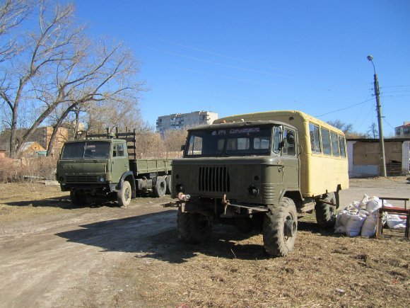 На Кировоградщине волонтерская база приняла в ремонт еще три машины. ФОТО (фото) - фото 1 На Кировоградщине волонтерская база приняла в ремонт еще три машины. ФОТО (фото) - фото 1