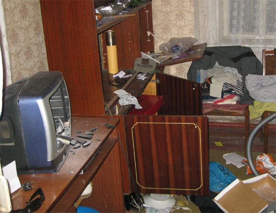 Задержан житель Кировоградской области, подозреваемый в совершении грабежа и краж (фото) - фото 1 Задержан житель Кировоградской области, подозреваемый в совершении грабежа и краж (фото) - фото 1