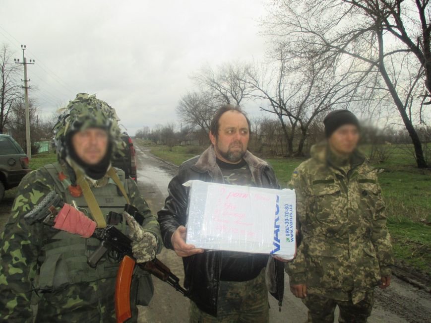 Криворожские волонтеры эвакуировали из-под обстрелов брошенную хозяевами кошку (ФОТО) (фото) - фото 1 Криворожские волонтеры эвакуировали из-под обстрелов брошенную хозяевами кошку (ФОТО) (фото) - фото 1