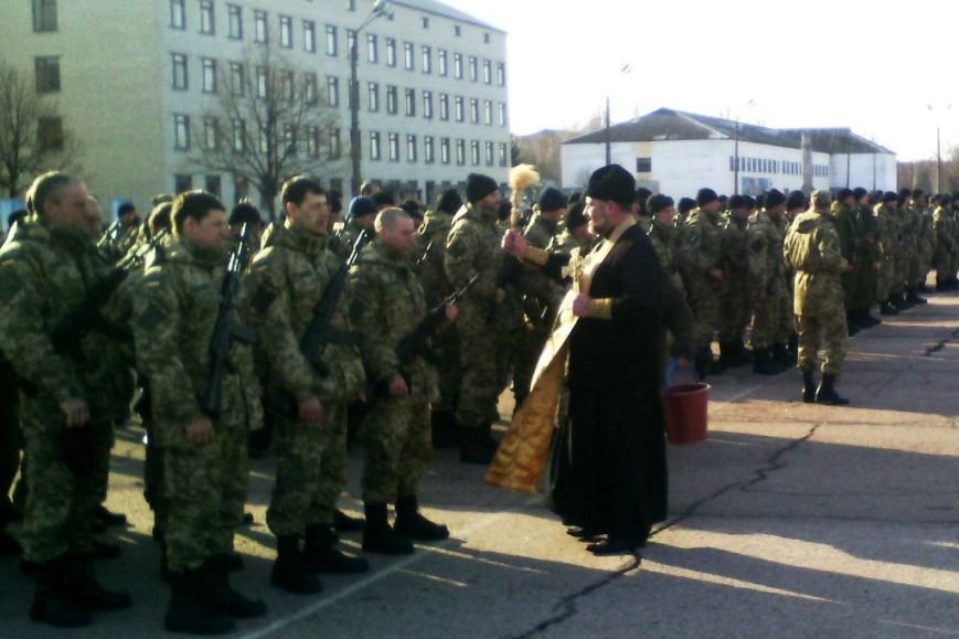 В Черниговской области 500 солдат присягнули на верность народу (фото) - фото 1 В Черниговской области 500 солдат присягнули на верность народу (фото) - фото 1