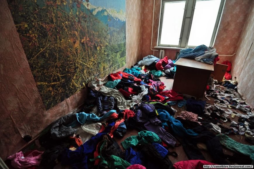 Блогеры посетили заброшенный город в Черниговской области (фото) -... Блогеры посетили заброшенный город в Черниговской области (фото) - фото 9