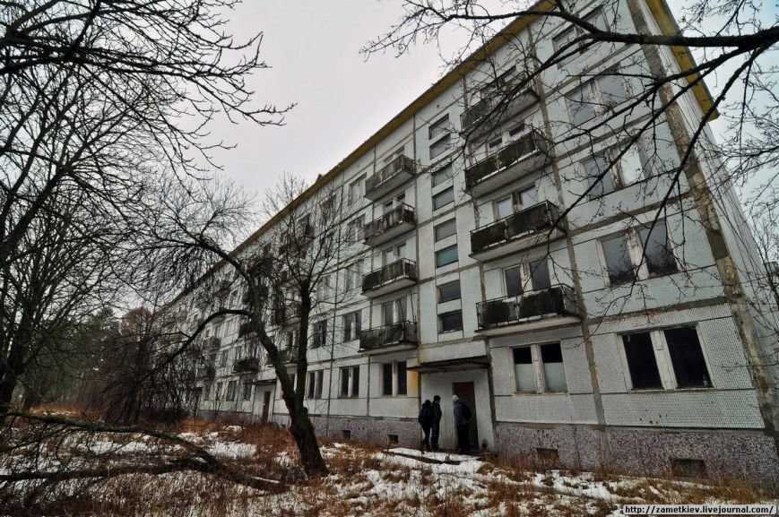 Блогеры посетили заброшенный город в Черниговской области (фото) -... Блогеры посетили заброшенный город в Черниговской области (фото) - фото 4