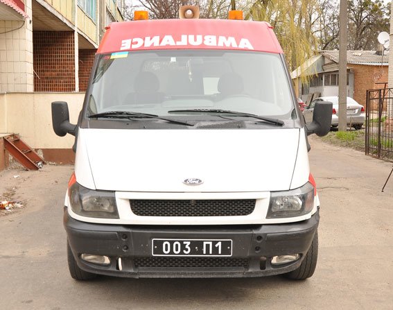 Бійці батальйону «Полтава» отримали автомобіль швидкої допомоги від українців з Іспанії (фото) - фото 1 Бійці батальйону «Полтава» отримали автомобіль швидкої допомоги від українців з Іспанії (фото) - фото 1