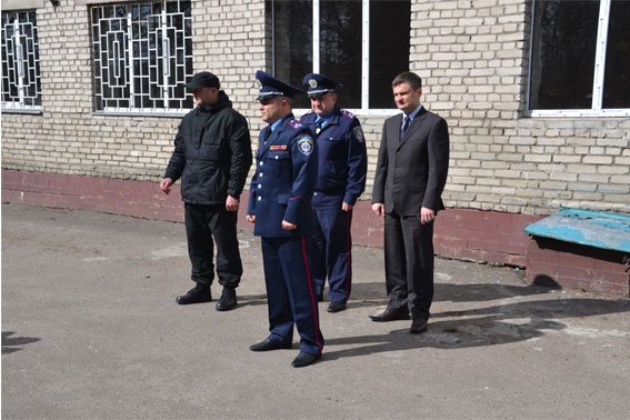 Львівські правоохоронці черговий раз виїхали в зону АТО захищати Україну від окупантів (ФОТОРЕПОРТАЖ) (фото) - фото 1 Львівські правоохоронці черговий раз виїхали в зону АТО захищати Україну від окупантів (ФОТОРЕПОРТАЖ) (фото) - фото 1