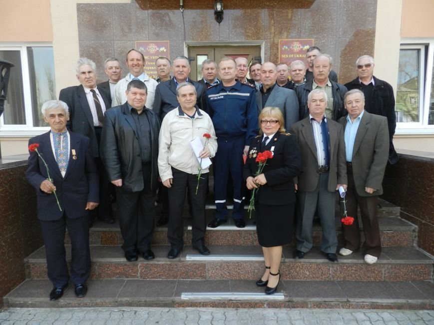 В ГУ ДСНС Херсонской области состоялись торжества по случаю Дня пожарной охраны (фото) - фото 3 В ГУ ДСНС Херсонской области состоялись торжества по случаю Дня пожарной охраны (фото) - фото 3