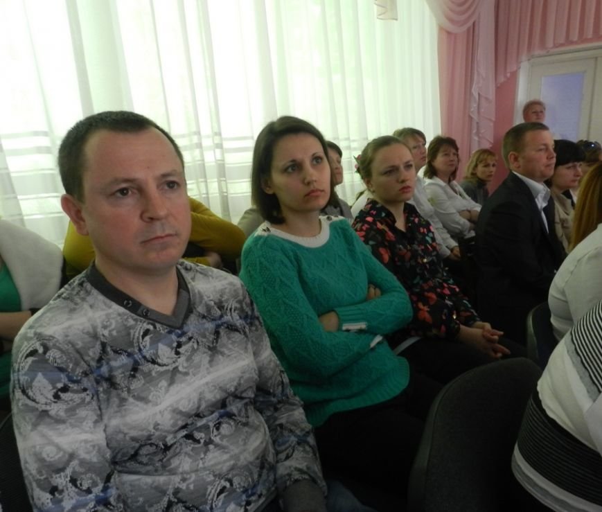 Праздник безопасности в яслях-саду №80 Херсона: учились родители и персонал заведения (фото) (фото) - фото 6 Праздник безопасности в яслях-саду №80 Херсона: учились родители и персонал заведения (фото) (фото) - фото 6