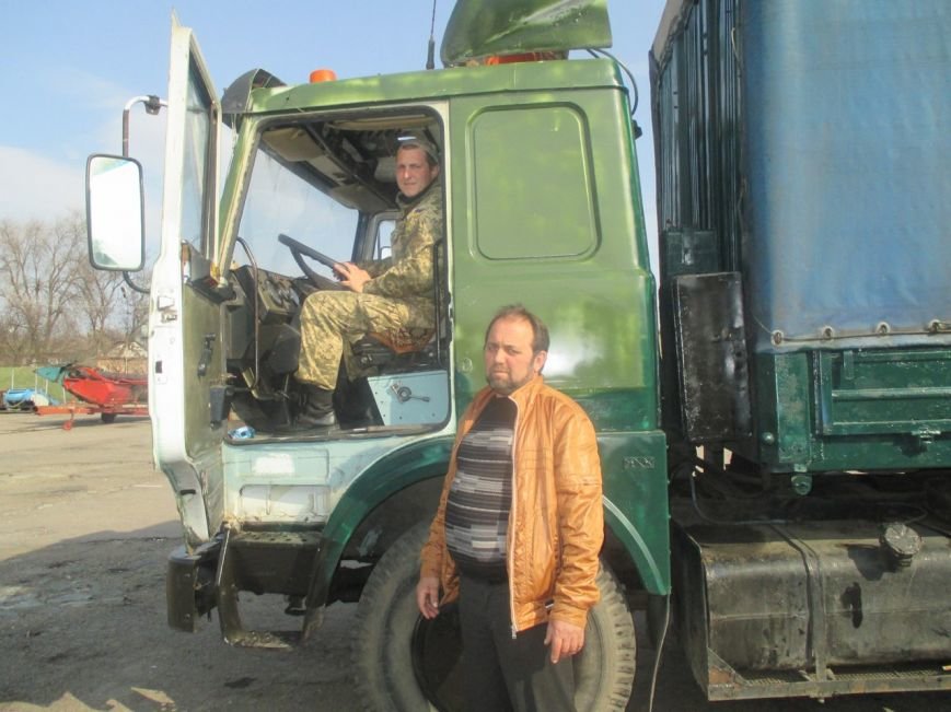За четыре дня волонтеры отремонтировали машину из зоны АТО и передали в 93 бригаду (ФОТО) (фото) - фото 1 За четыре дня волонтеры отремонтировали машину из зоны АТО и передали в 93 бригаду (ФОТО) (фото) - фото 1