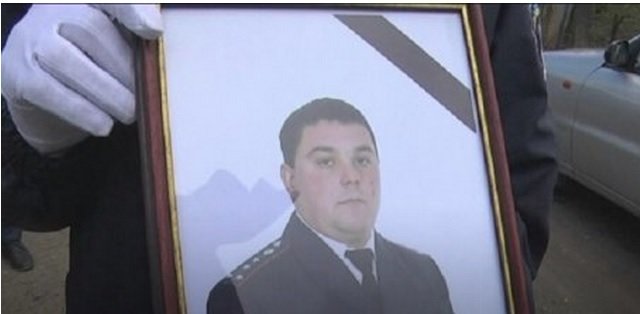 Підозрюваних у резонансному вбивстві міліціонера арештували (ФОТО) (фото) - фото 2 Підозрюваних у резонансному вбивстві міліціонера арештували (ФОТО) (фото) - фото 2