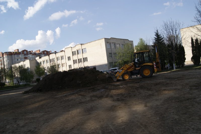 У Тернополі комунальники розпочали реконструкцію бульв. Дмитра Вишневецького (фото) (фото) - фото 1 У Тернополі комунальники розпочали реконструкцію бульв. Дмитра Вишневецького (фото) (фото) - фото 1
