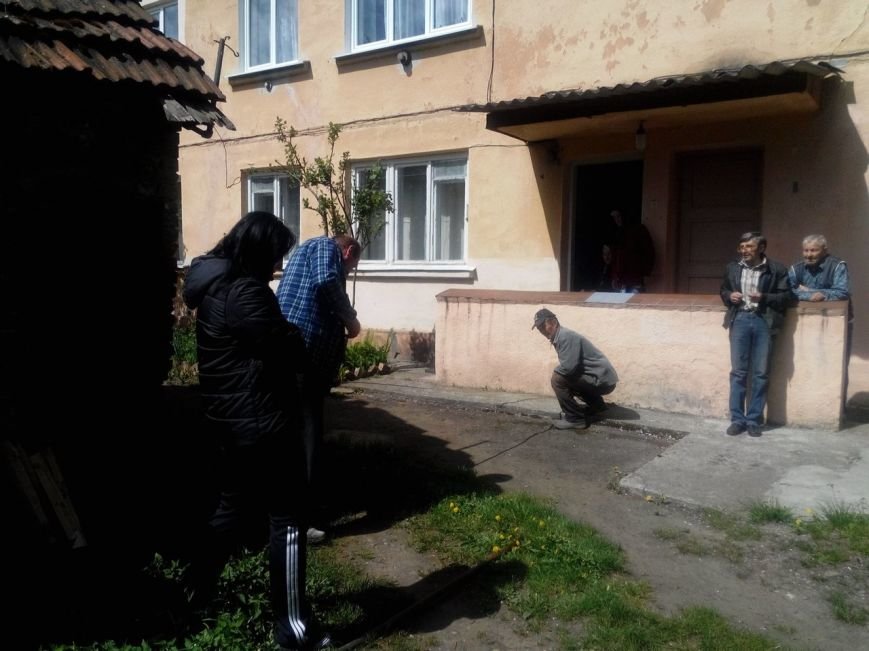 Черговий будівельний скандал в Івано-Франківську (ФОТО+ВІДЕО) (фото... Черговий будівельний скандал в Івано-Франківську (ФОТО+ВІДЕО) (фото) - фото 10