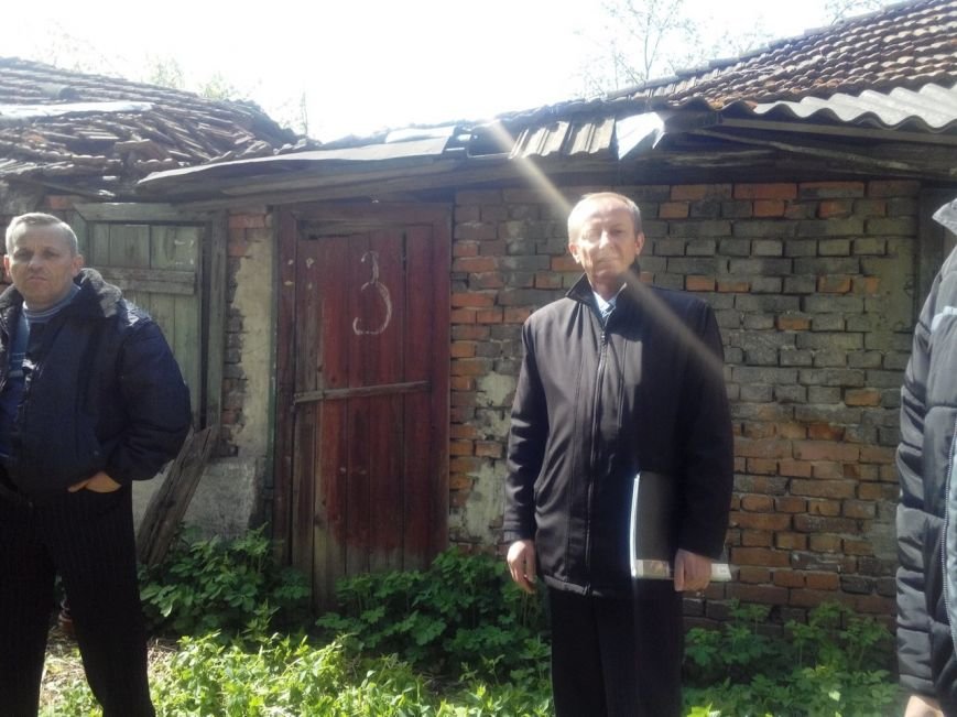 Черговий будівельний скандал в Івано-Франківську (ФОТО+ВІДЕО) (фото... Черговий будівельний скандал в Івано-Франківську (ФОТО+ВІДЕО) (фото) - фото 2