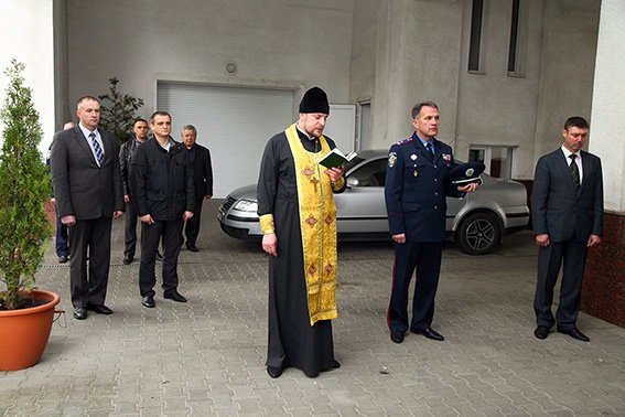 У зону АТО вирушив черговий десант хмельницьких правоохоронців (ФОТО) (фото) - фото 5 У зону АТО вирушив черговий десант хмельницьких правоохоронців (ФОТО) (фото) - фото 5