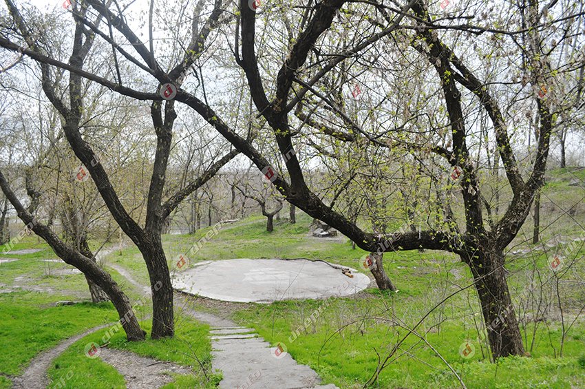Днепропетровск культурный: Зеленый театр в парке Шевченко (ФОТО) (фото) - фото 5 Днепропетровск культурный: Зеленый театр в парке Шевченко (ФОТО) (фото) - фото 5