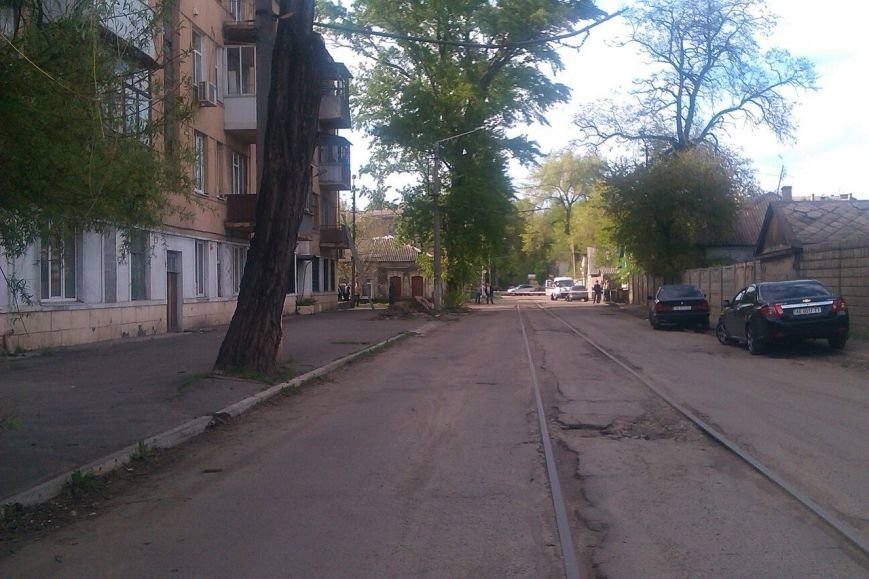 В Днепродзержинске заминировали жилой дом? (ОБНОВЛЯЕТСЯ) (фото) - фото 2 В Днепродзержинске заминировали жилой дом? (ОБНОВЛЯЕТСЯ) (фото) - фото 2