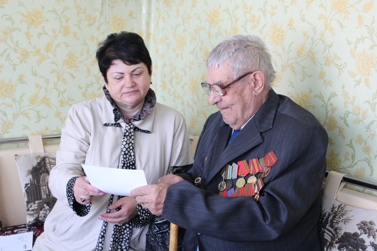 Домодедово_06.05.2015 (2) Домодедово_06.05.2015 (2)
