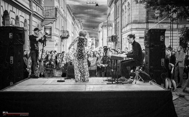 В Одессе едет лирическая группа «Vivienne Mort» с новым альбомом «FILIN» (ФОТО, ВИДЕО) (фото) - фото 2 В Одессе едет лирическая группа «Vivienne Mort» с новым альбомом «FILIN» (ФОТО, ВИДЕО) (фото) - фото 2