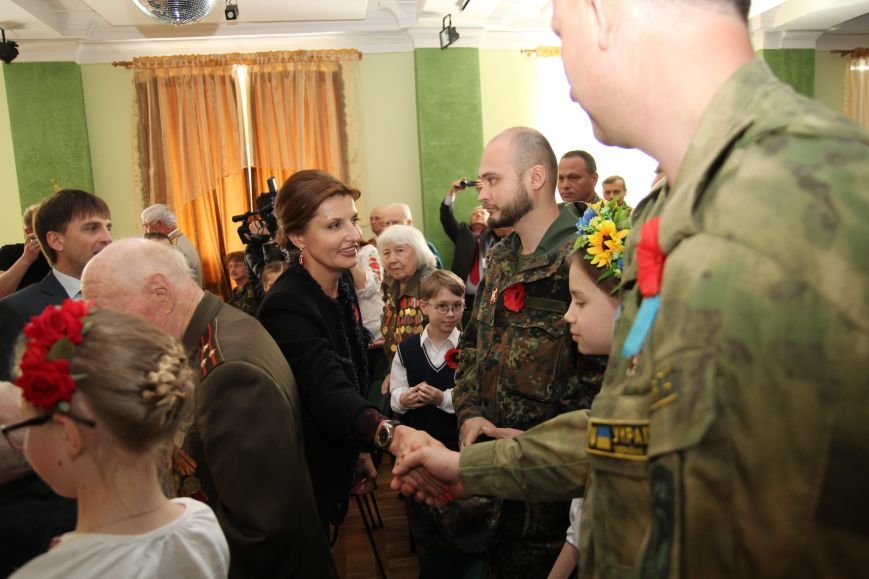 В Днепропетровске Первая леди Украины встретилась с ветеранами и участниками АТО (фото) - фото 1 В Днепропетровске Первая леди Украины встретилась с ветеранами и участниками АТО (фото) - фото 1