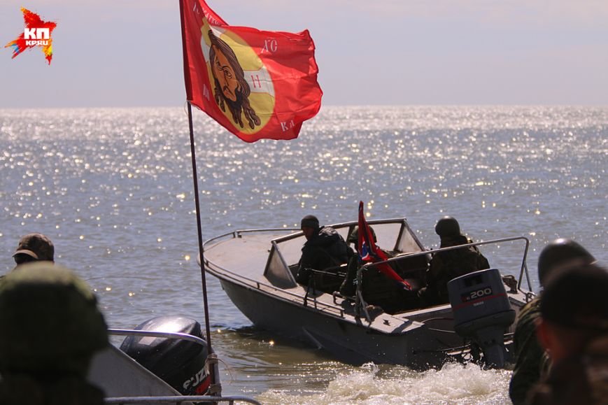 В Азовском море морской спецназ боевиков «Тайфун» тренируется на берегах «Меотиды»(ФОТО) (фото) - фото 1 В Азовском море морской спецназ боевиков «Тайфун» тренируется на берегах «Меотиды»(ФОТО) (фото) - фото 1