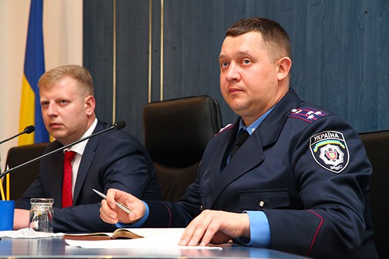 Дільничні інспектори Хмельницького звітуватимуть перед громадою (ФОТО) (фото) - фото 3 Дільничні інспектори Хмельницького звітуватимуть перед громадою (ФОТО) (фото) - фото 3