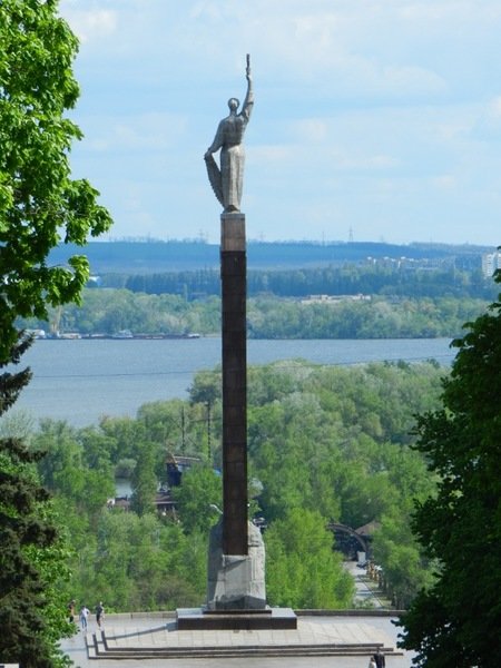 8м 8м