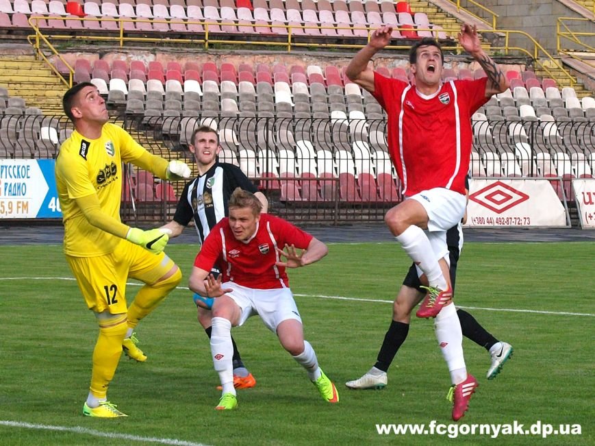 1431285329_gorn-polt-0-0-1liga-26tur-10-5-15-9