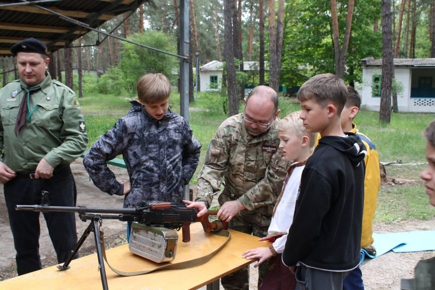 В Святогорске прошел первый послевоенный слет скаутской организации «Пласт» (фото) - фото 2 В Святогорске прошел первый послевоенный слет скаутской организации «Пласт» (фото) - фото 2