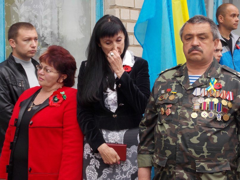 Под Кривым Рогом установили мемориальную доску «киборгу» - Александру Хрулю (ФОТО) (фото) - фото 1 Под Кривым Рогом установили мемориальную доску «киборгу» - Александру Хрулю (ФОТО) (фото) - фото 1