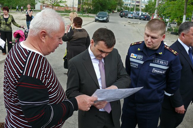 Николаевцы почтили память погибших при взрыве в многоэтажке на Намыве (ФОТО) (фото) - фото 15 Николаевцы почтили память погибших при взрыве в многоэтажке на Намыве (ФОТО) (фото) - фото 15