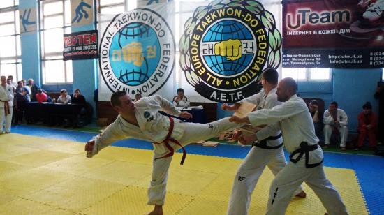 В Івано-Франківську пройшла атестація таеквондистів (фото) - фото 2 В Івано-Франківську пройшла атестація таеквондистів (фото) - фото 2