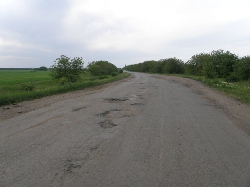 В Одесской области саботируют ремонт дорог: Ужасы подъезда к Раздельной (ФОТО) (фото) - фото 1 В Одесской области саботируют ремонт дорог: Ужасы подъезда к Раздельной (ФОТО) (фото) - фото 1