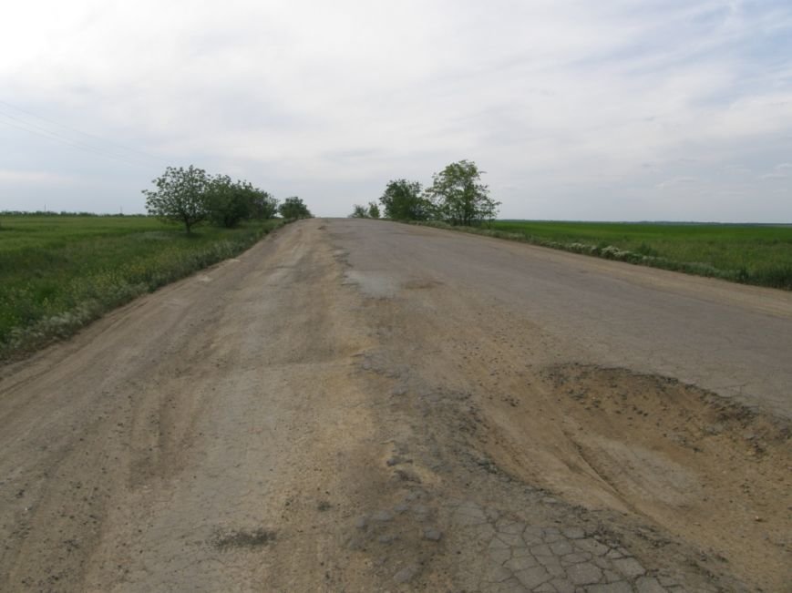 В Одесской области саботируют ремонт дорог: Ужасы подъезда к Раздельной (ФОТО) (фото) - фото 1 В Одесской области саботируют ремонт дорог: Ужасы подъезда к Раздельной (ФОТО) (фото) - фото 1