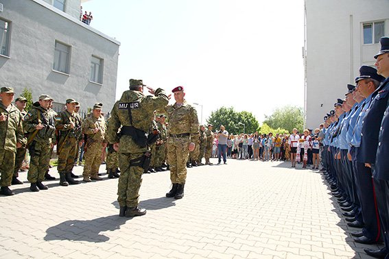 Зі Сходу на Хмельниччину повернувся зведений міліцейський загін (ФОТО) (фото) - фото 2 Зі Сходу на Хмельниччину повернувся зведений міліцейський загін (ФОТО) (фото) - фото 2