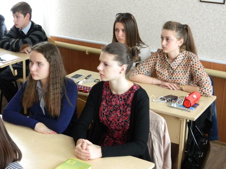 Военные посетили урок мужества и патриотизма (фото) - фото 5 Военные посетили урок мужества и патриотизма (фото) - фото 5