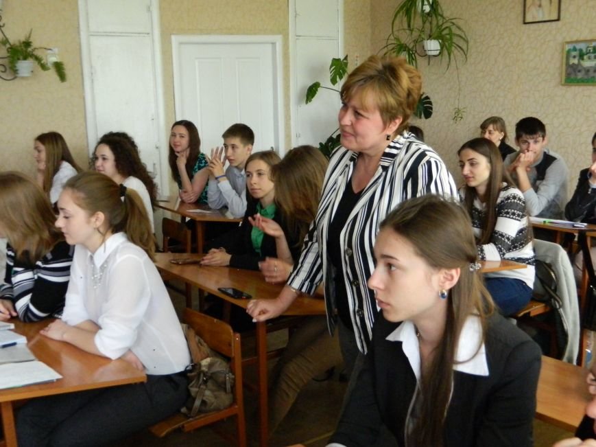 Военные посетили урок мужества и патриотизма (фото) - фото 4 Военные посетили урок мужества и патриотизма (фото) - фото 4