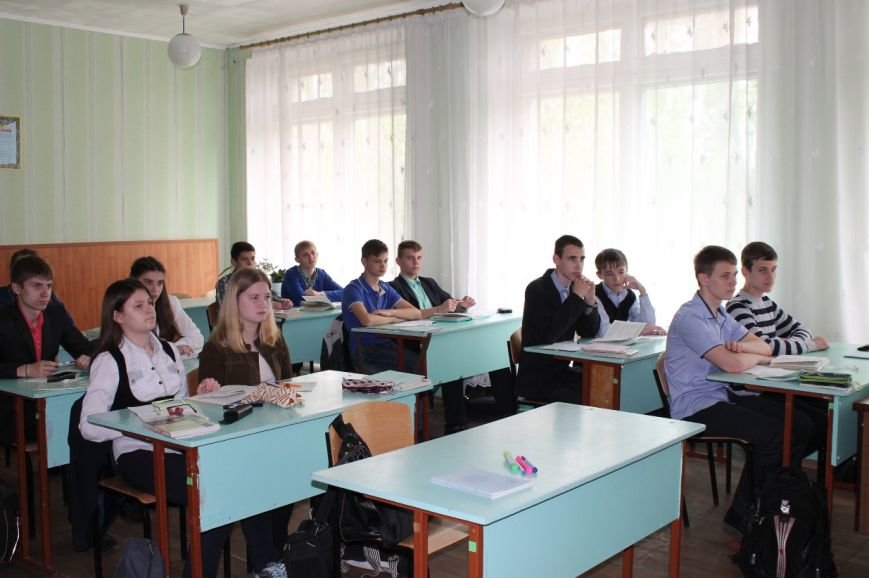 Военные посетили урок мужества и патриотизма (фото) - фото 6 Военные посетили урок мужества и патриотизма (фото) - фото 6