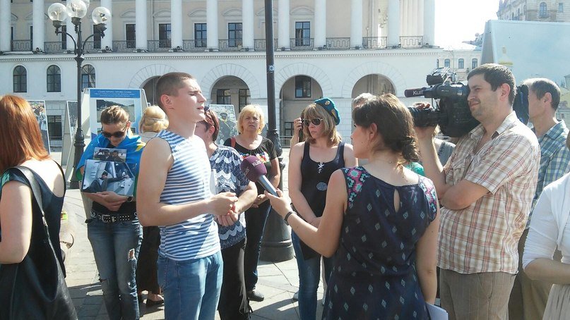 Родственники погибших в катастрофе Ил-76 требовали справедливого расследования и наказания виновных (ФОТО) (фото) - фото 1 Родственники погибших в катастрофе Ил-76 требовали справедливого расследования и наказания виновных (ФОТО) (фото) - фото 1